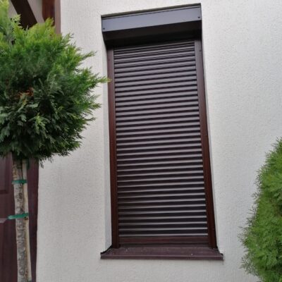 Rulouri exterioare West Park 2(2) Rulouri exterioare West Park 2(2)